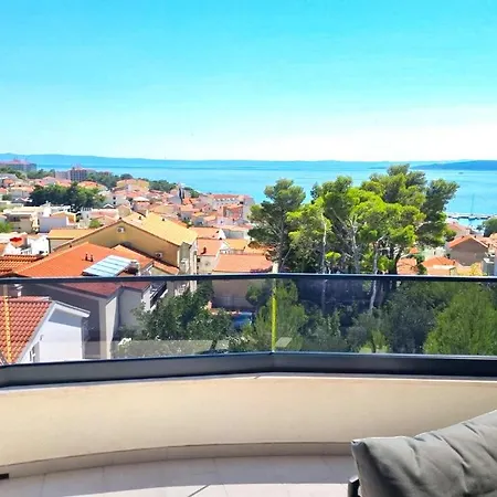 Lägenhet Luxury Emma
